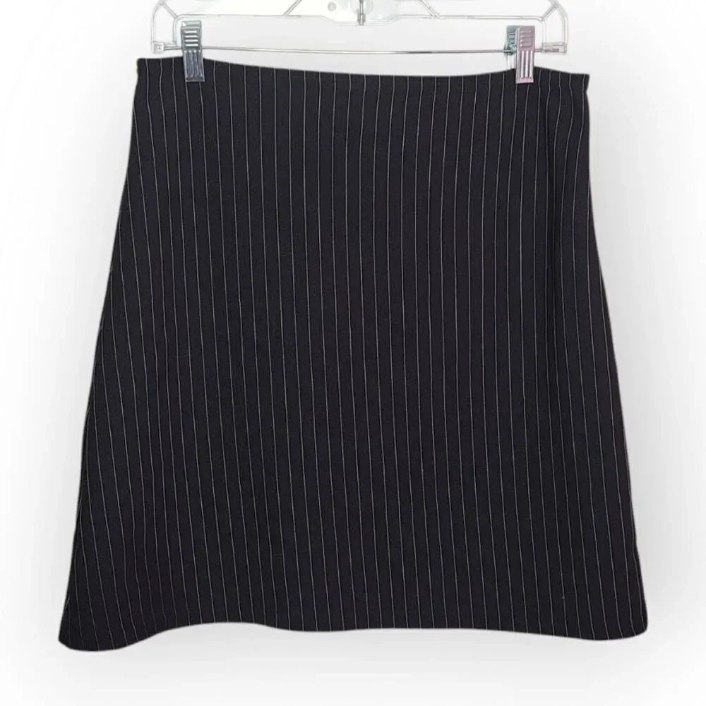 Zoey Beth Junior's Vintage Y2K Pinstripe Stretch Mini Skirt size X Large
